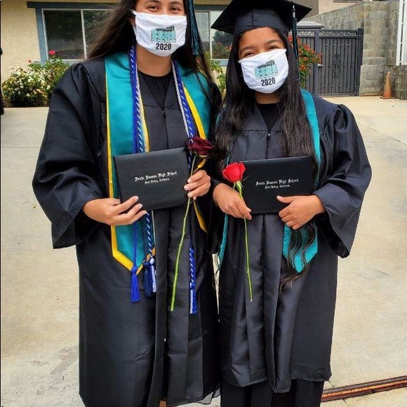 Meet Your Posher - Picture 6 of 9